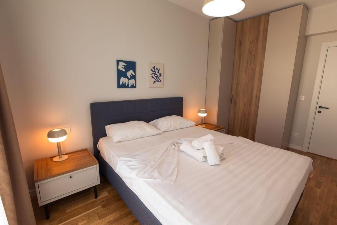 Escapism - Premium 1Br Apartment With Parking Bükreş Dış mekan fotoğraf