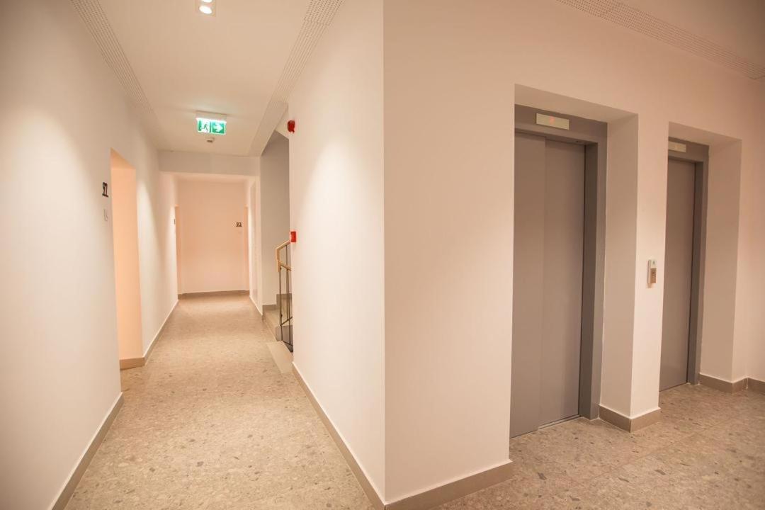 Escapism - Premium 1Br Apartment With Parking Bükreş Dış mekan fotoğraf