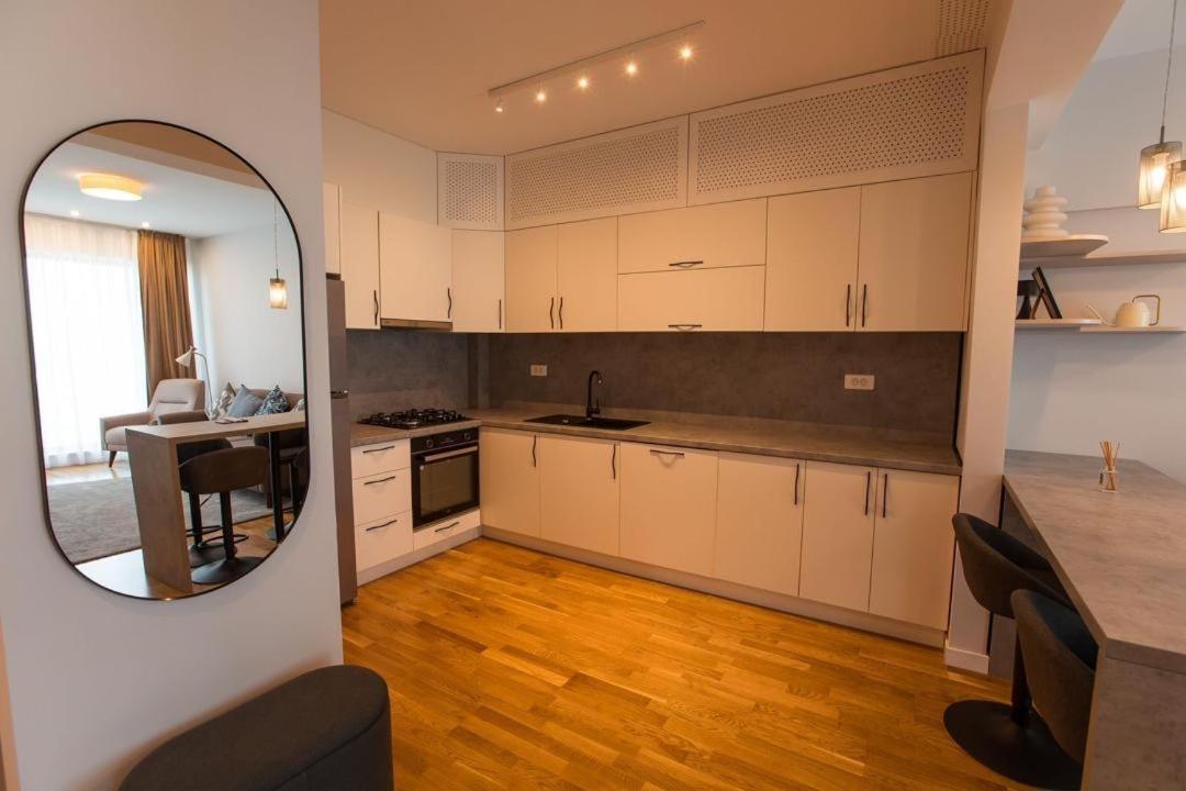 Escapism - Premium 1Br Apartment With Parking Bükreş Dış mekan fotoğraf